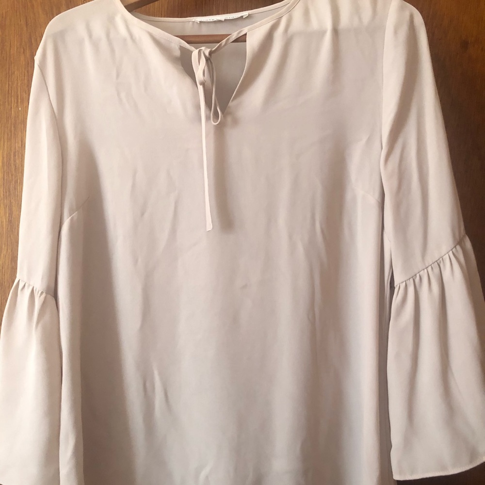 Blouse with 3/4 flare sleeves